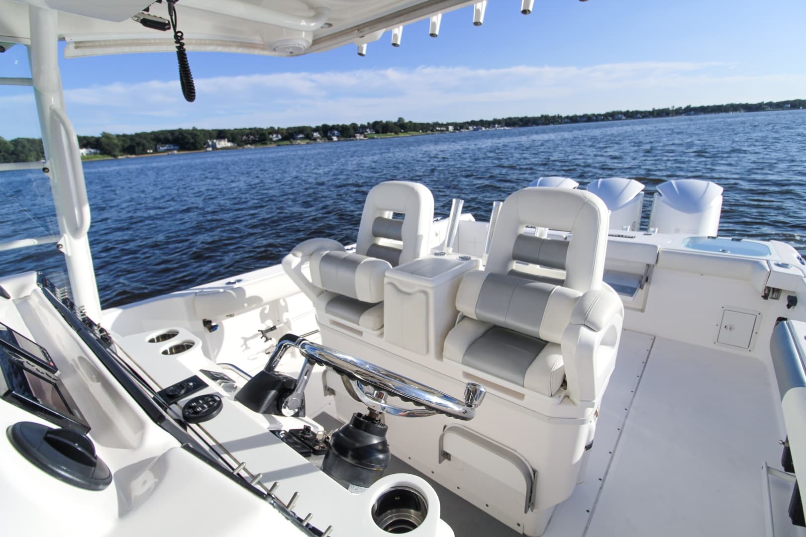 2014 Everglades 350LX