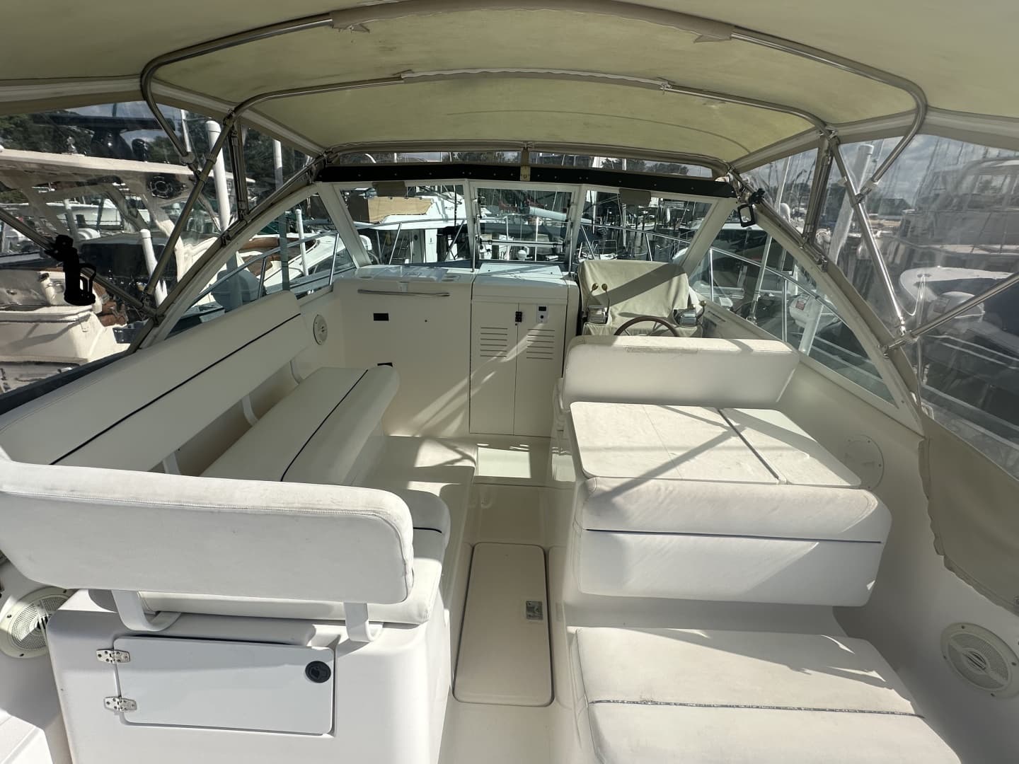 2005 Tiara Yachts 2900 Coronet
