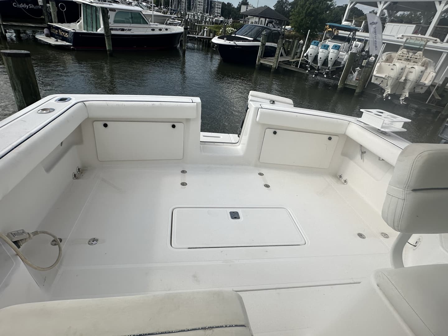 2005 Tiara Yachts 2900 Coronet