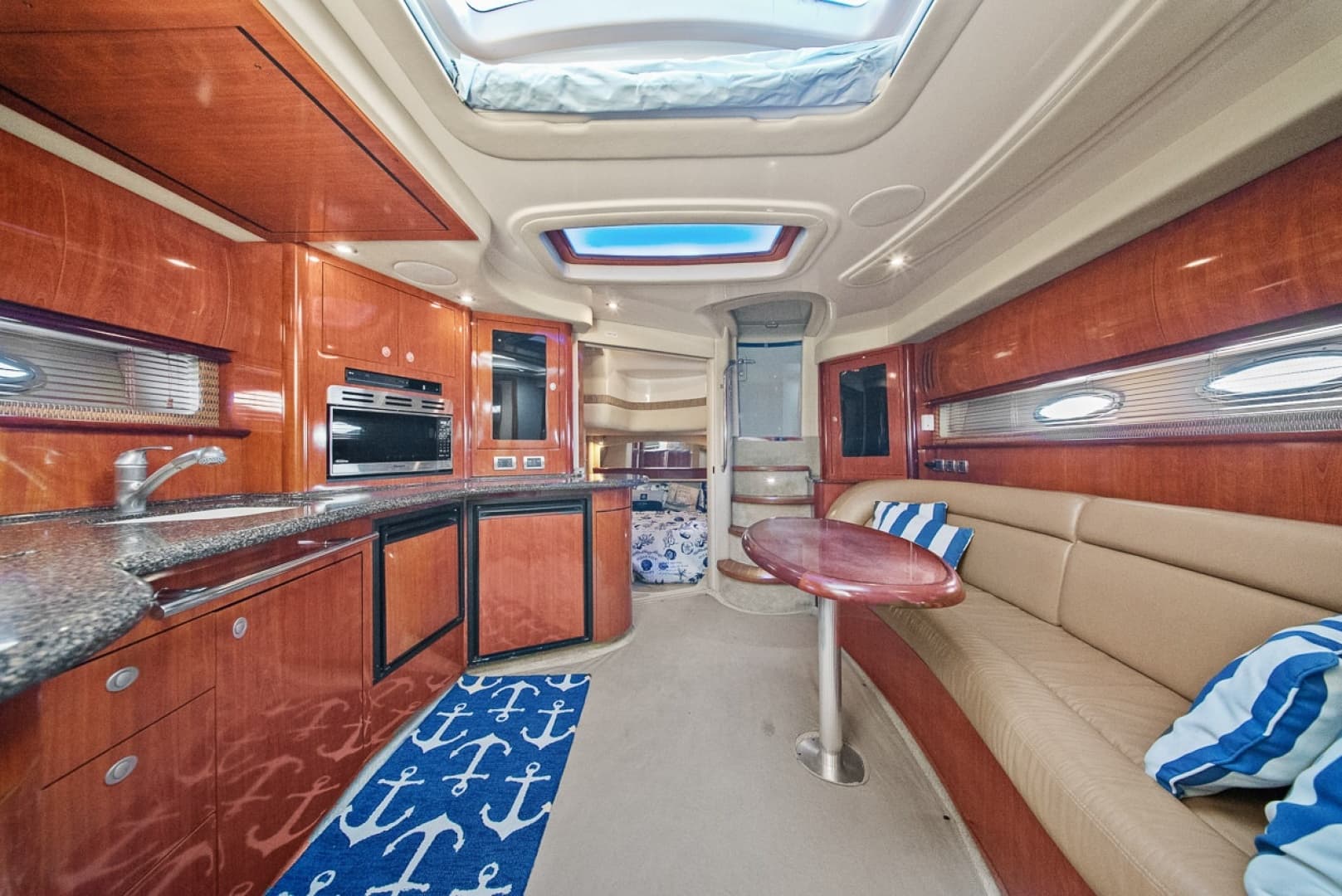 2005 Sea Ray 420 Sundancer