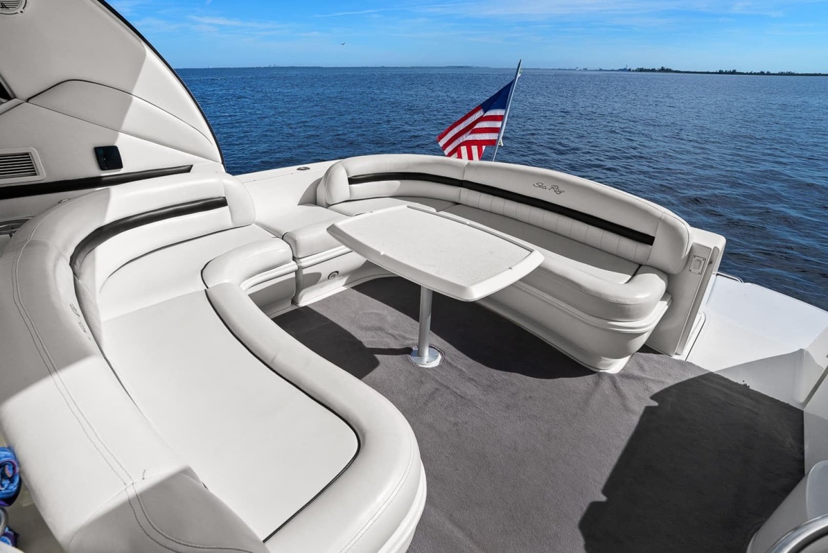 2005 Sea Ray 420 Sundancer