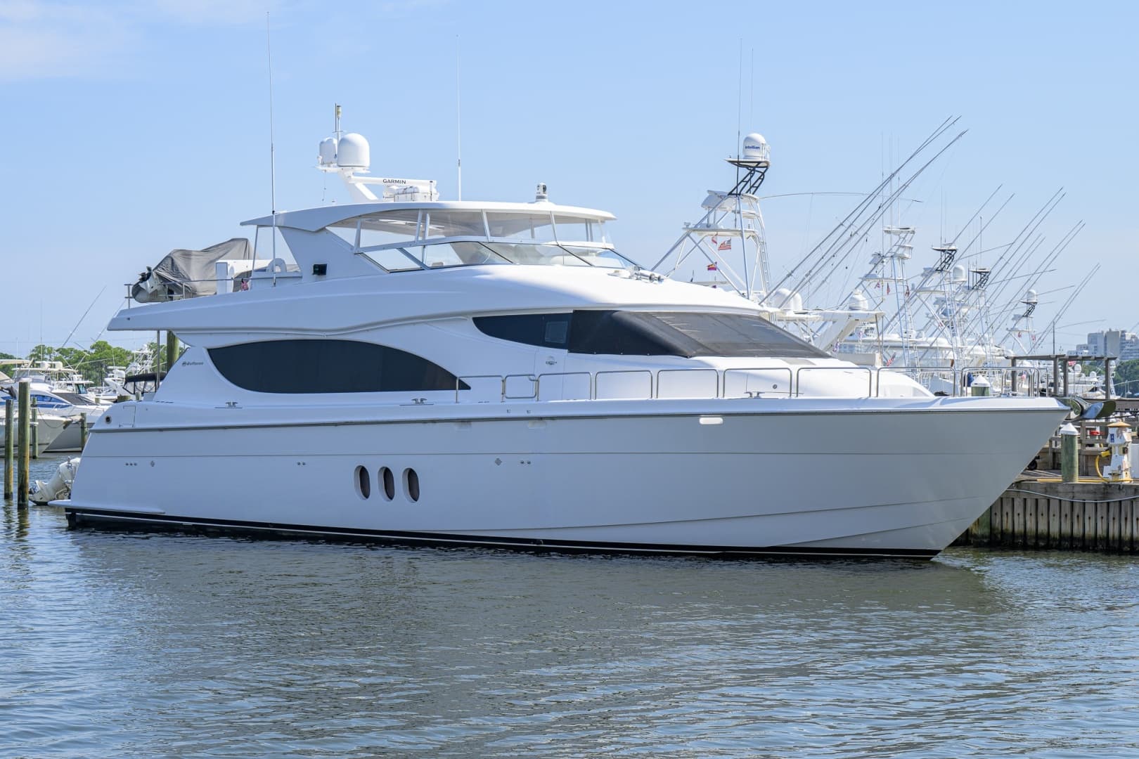 2013 Hatteras 80 Motor Yacht