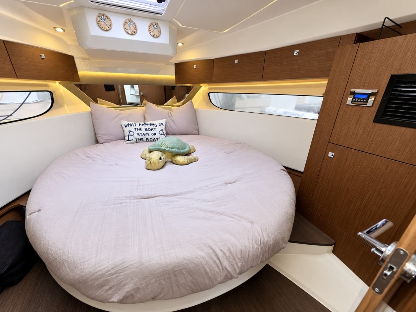 2020 Jeanneau NC 1095