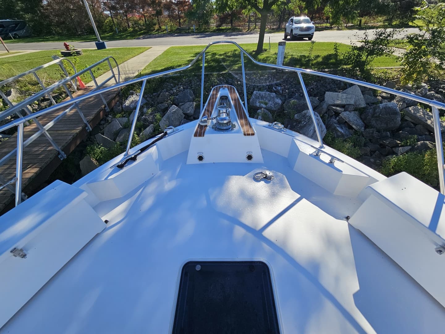 1991 Hatteras 70 Cockpit Motor Yacht