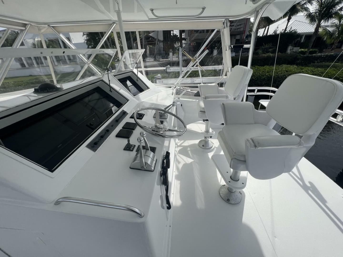 1997 Viking 58 Convertible