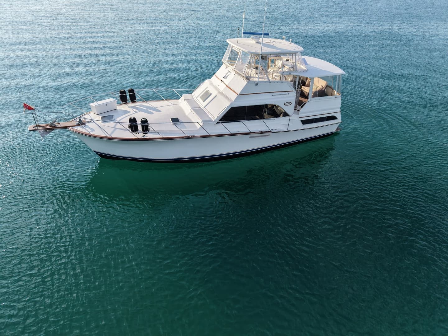 1985 Ocean Yachts 46 Sunliner