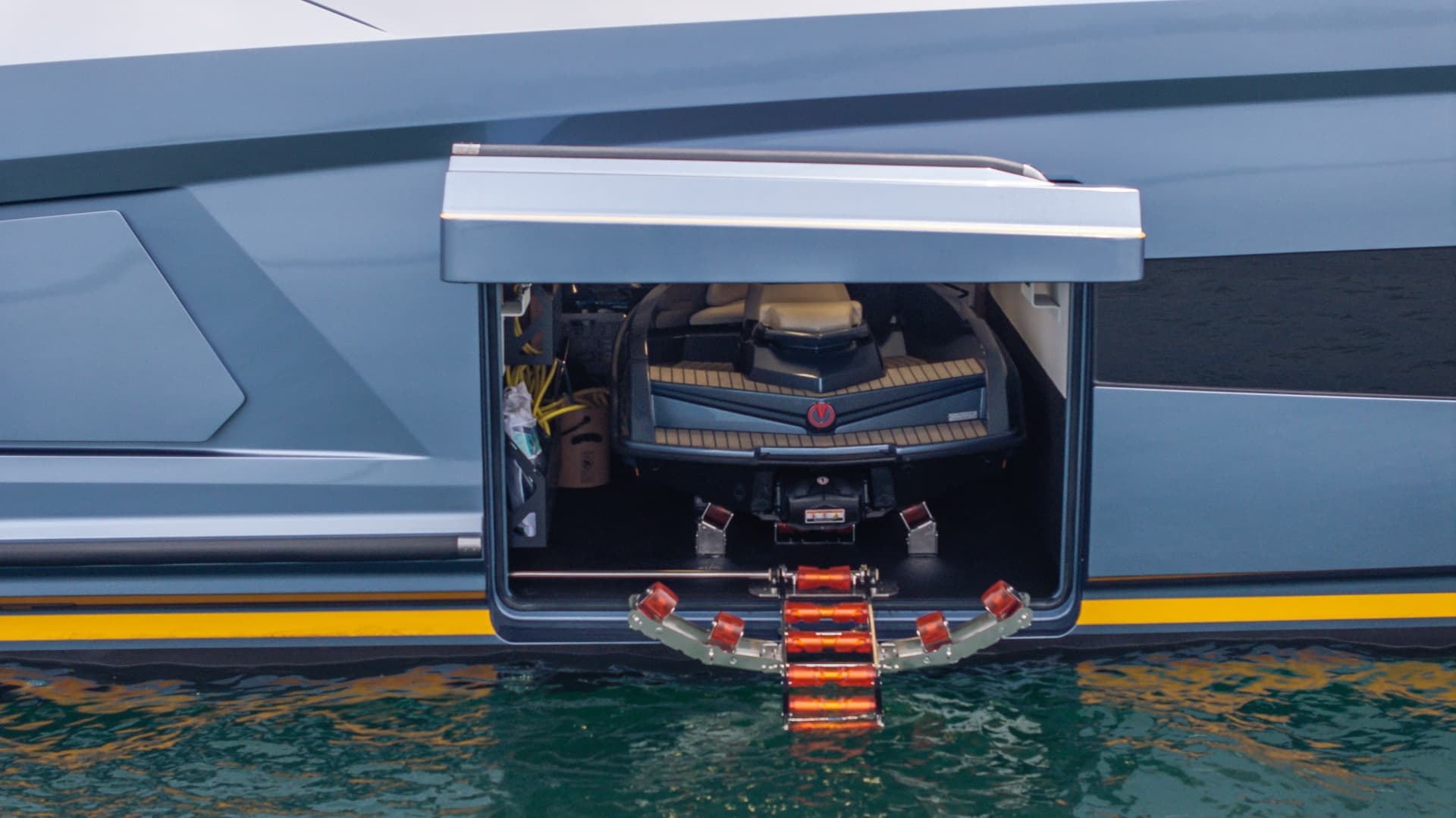 2026 Vanquish Yachts VQ70