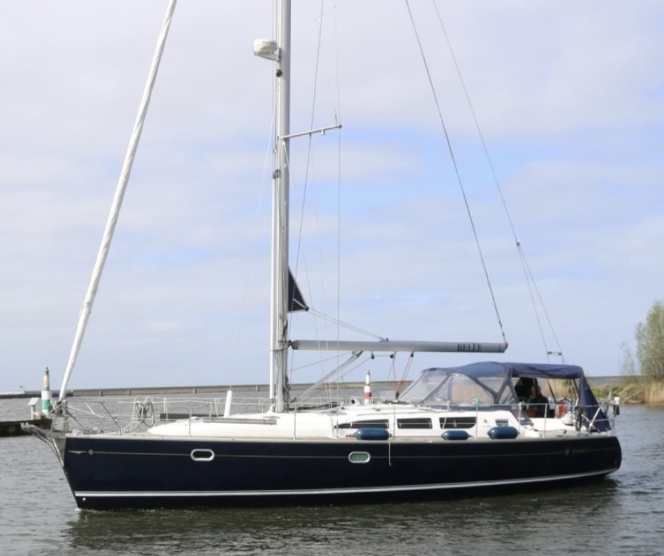 2002 Jeanneau Sun Odyssey 40