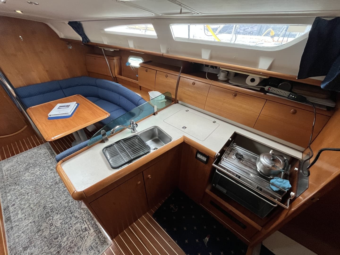 2002 Jeanneau Sun Odyssey 40
