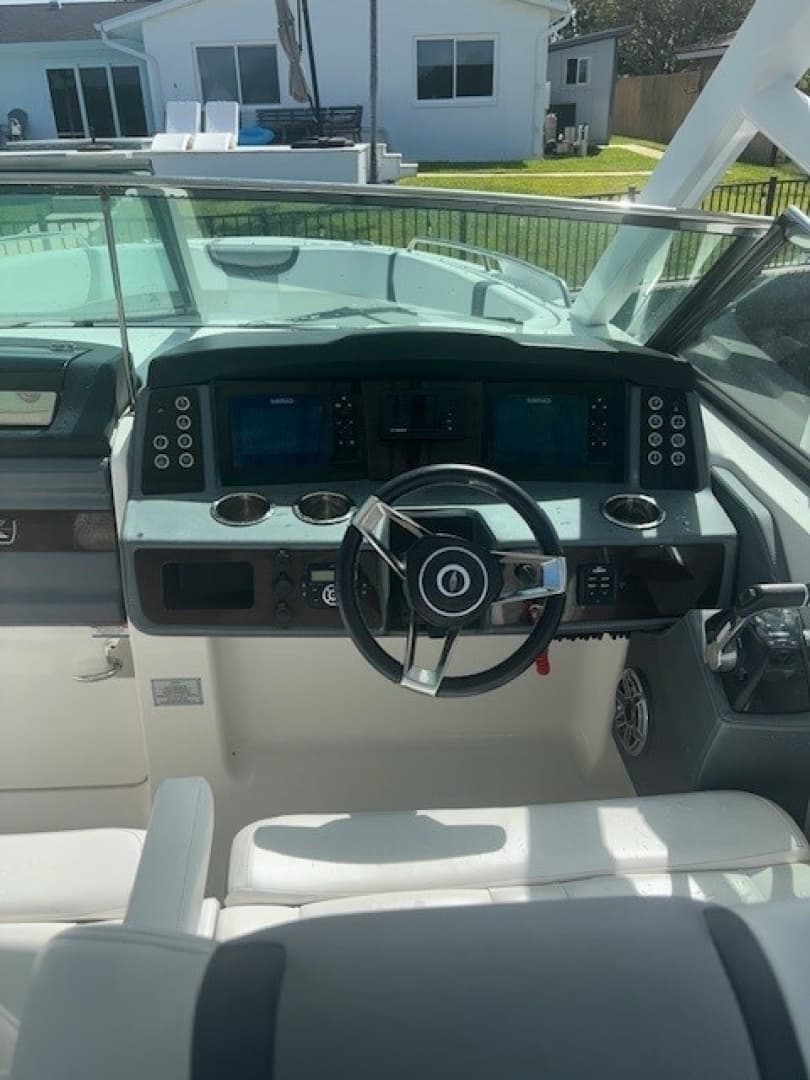 2021 Chaparral 28 OSX