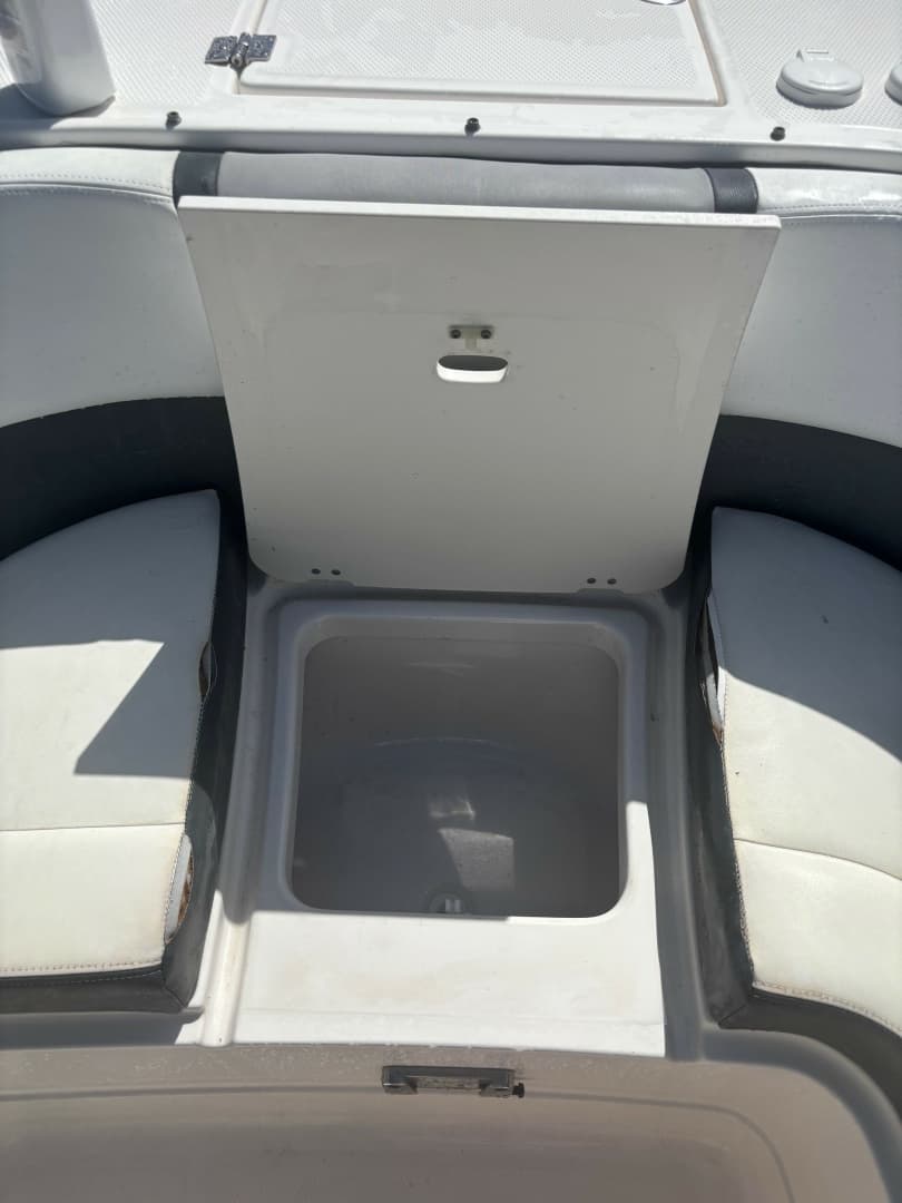 2021 Chaparral 28 OSX