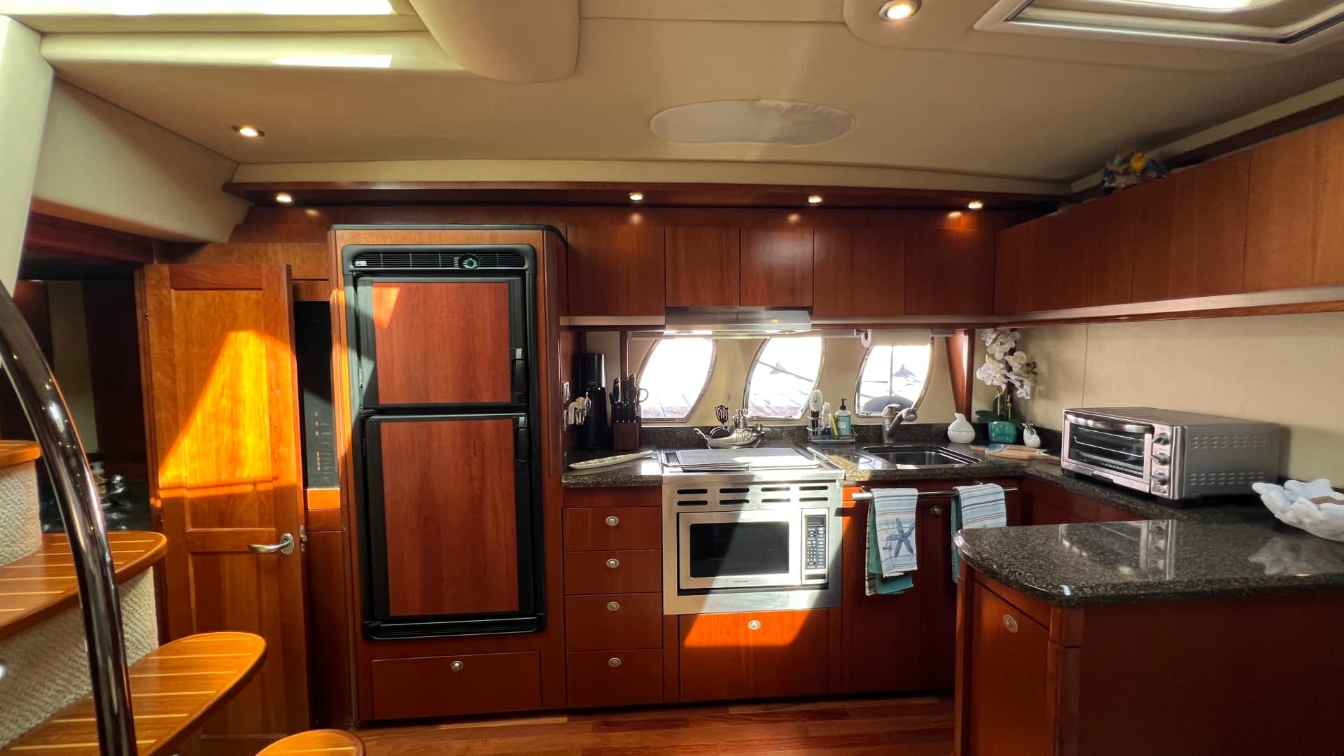2006 Sea Ray 48 Sundancer