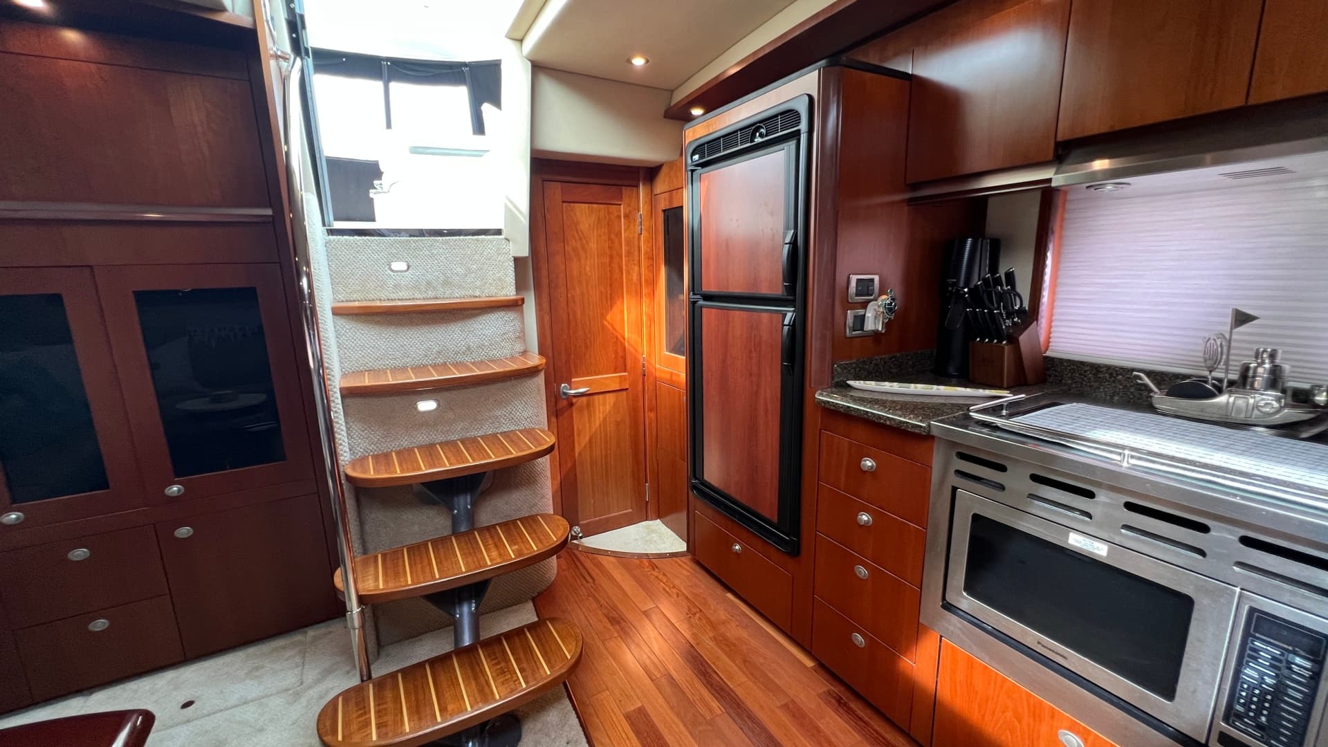 2006 Sea Ray 48 Sundancer
