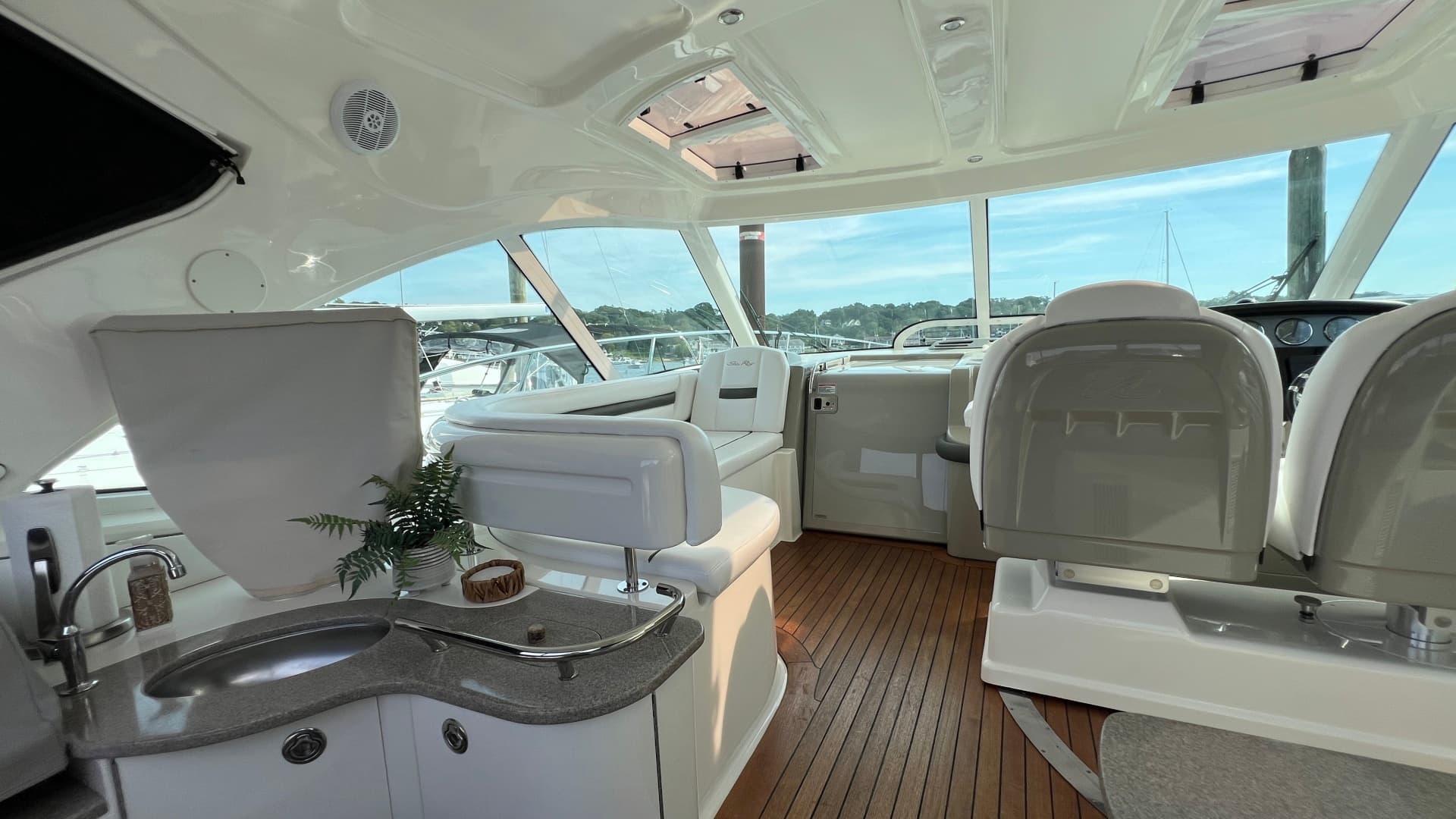2006 Sea Ray 48 Sundancer