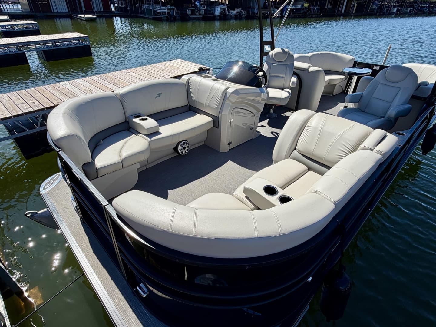 2018 Starcraft SLS 3 Tritoon