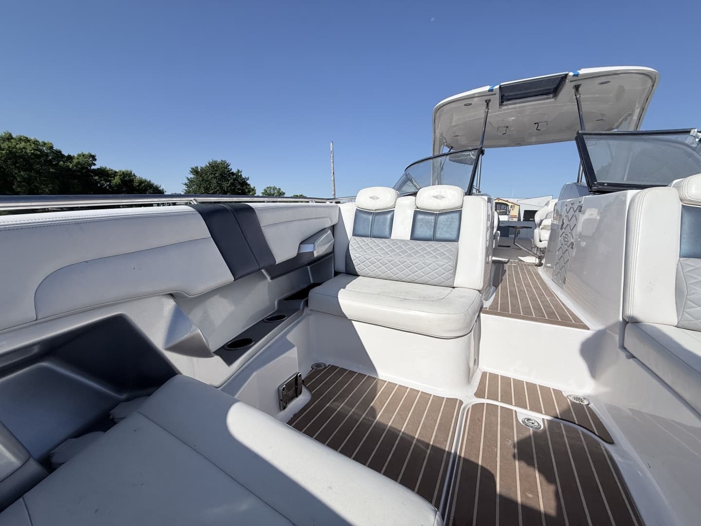 2012 Chaparral 327 SSX