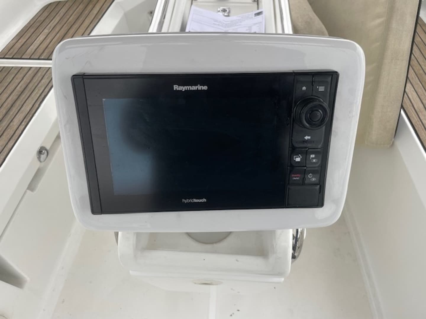2017 Jeanneau 389