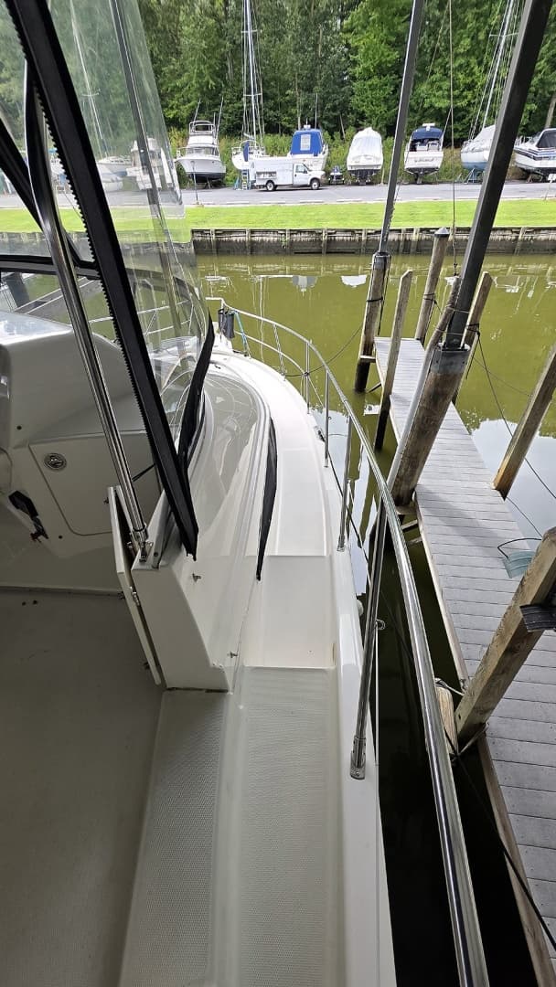 Side Walkway Starboard