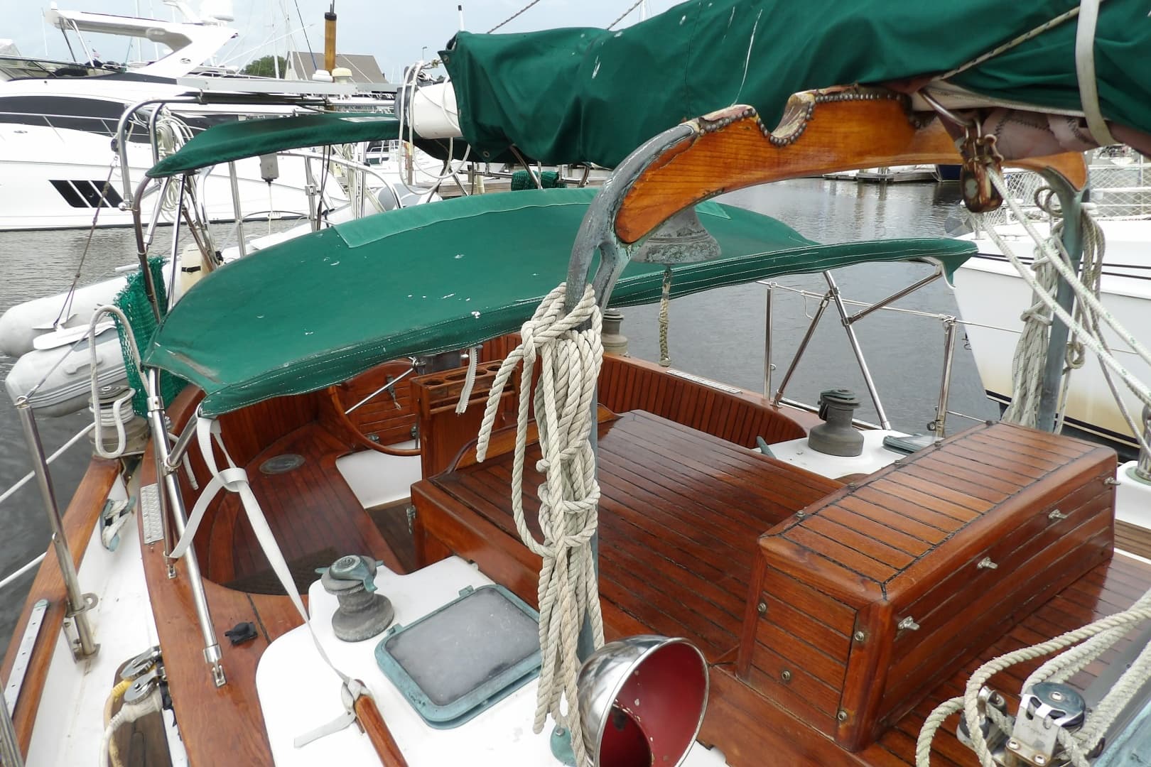 1986 Hans Christian 43 T