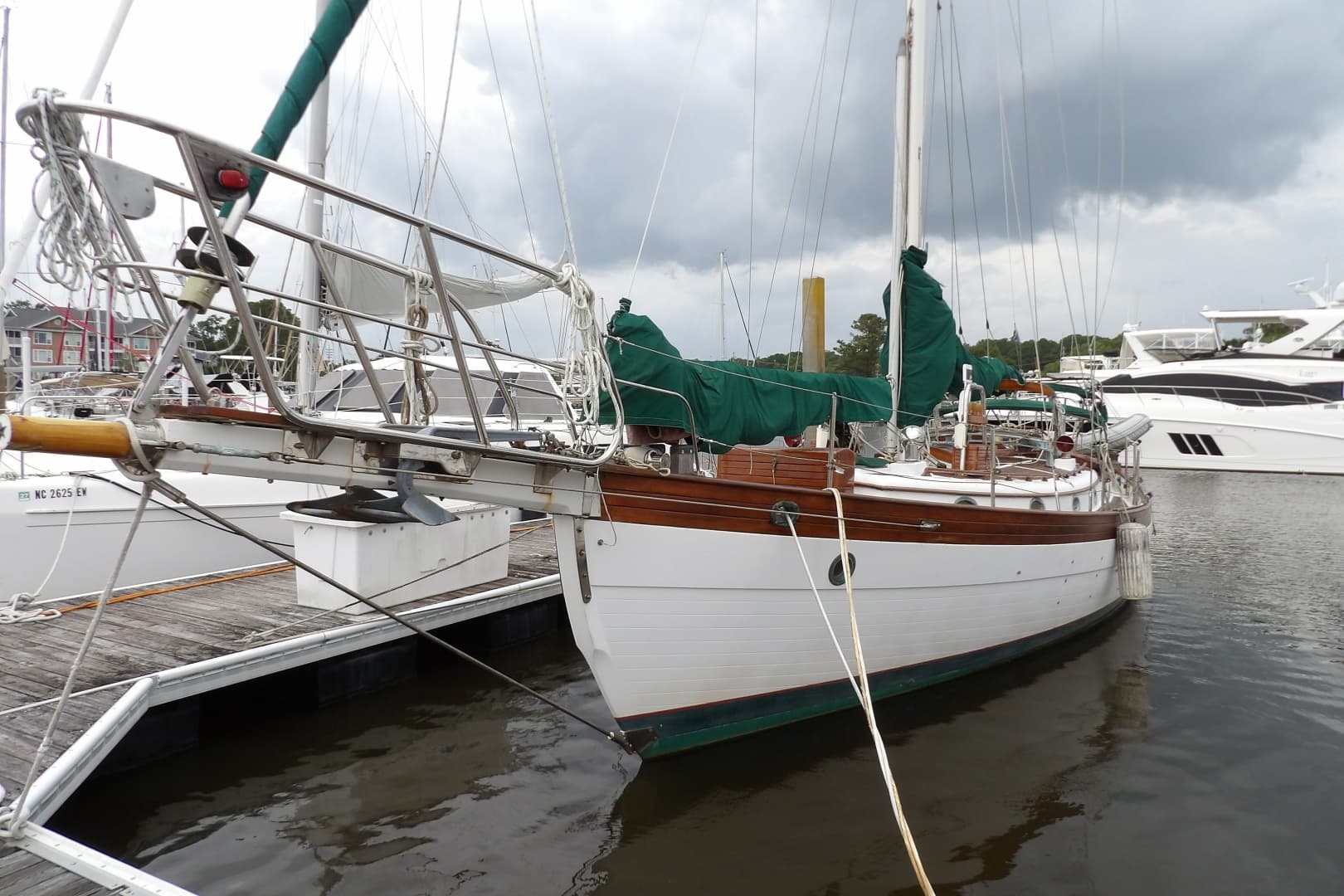 1986 Hans Christian 43 T