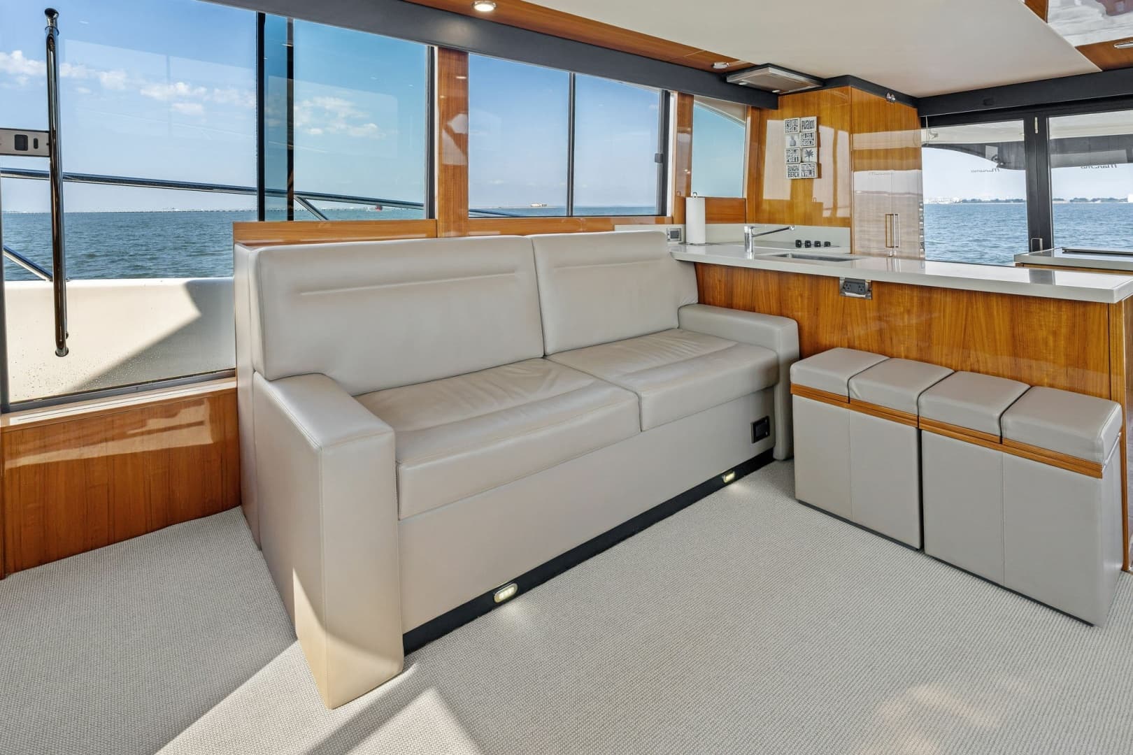 2016 Maritimo M58