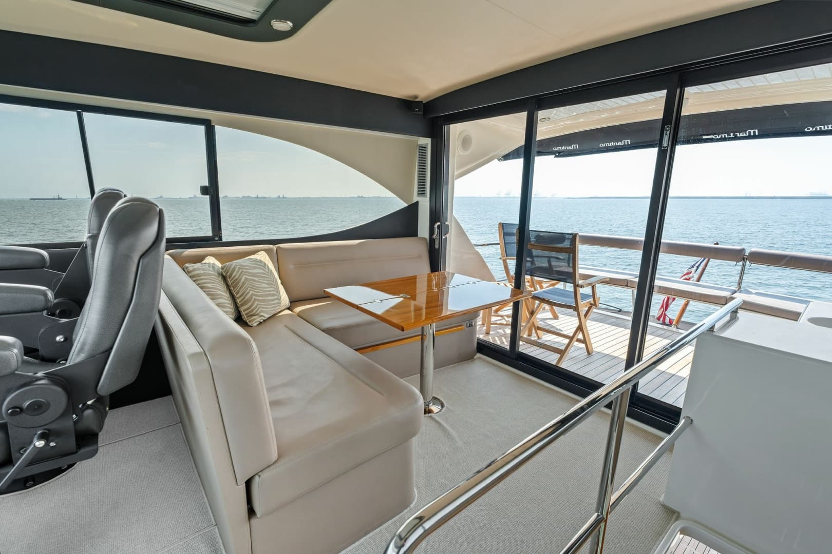 2016 Maritimo M58