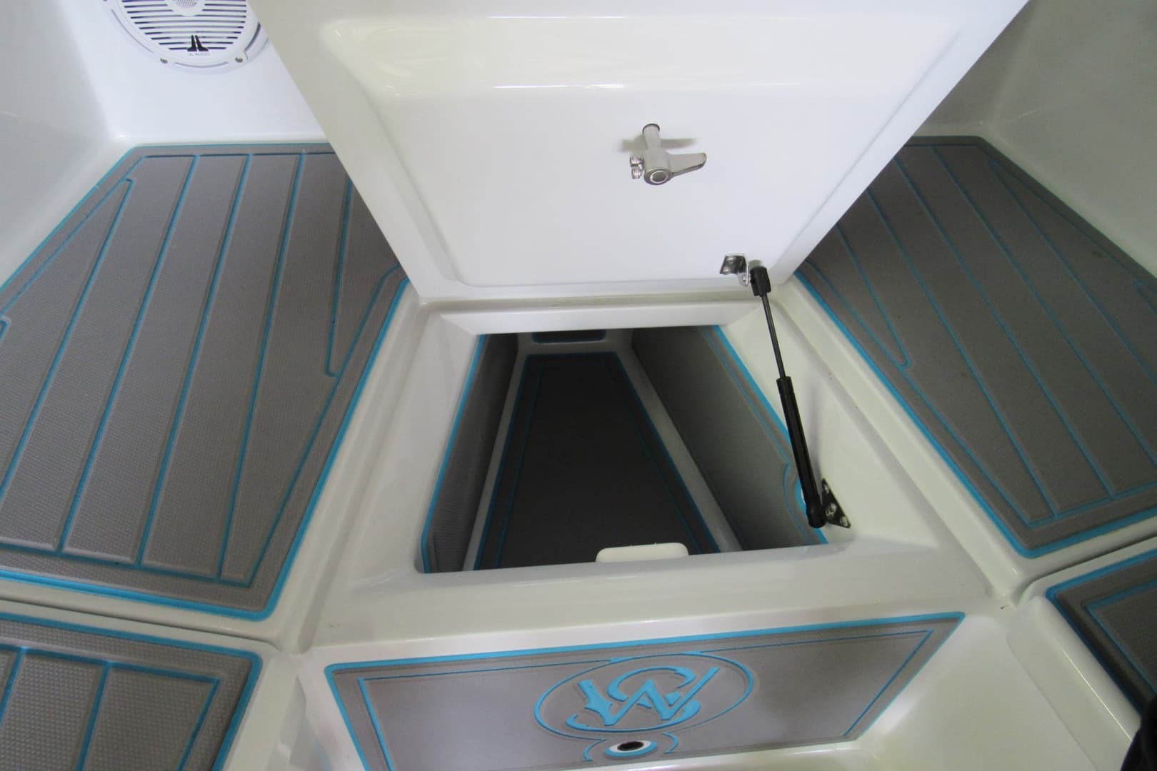 2003 Custom Carolina 31 Grice