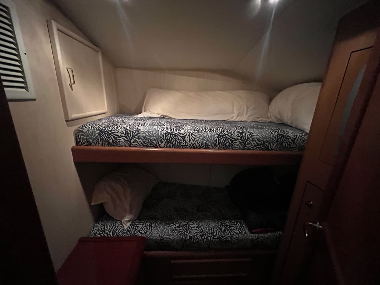 2004 Ocean Yachts 52 Super Sport