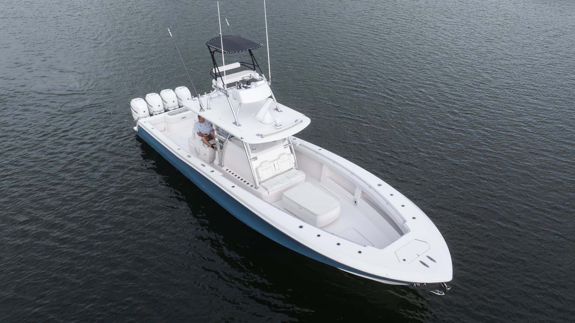 2018 Invincible 42