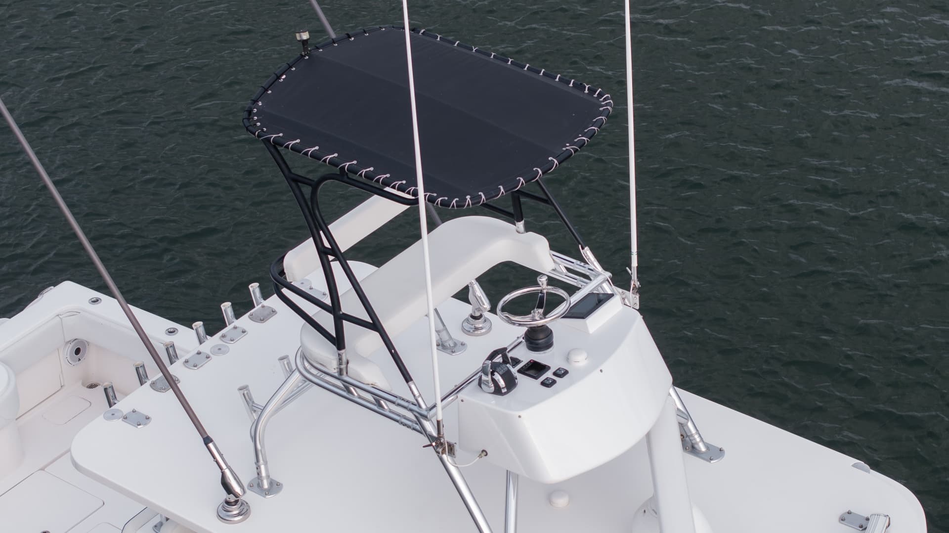 2018 Invincible 42