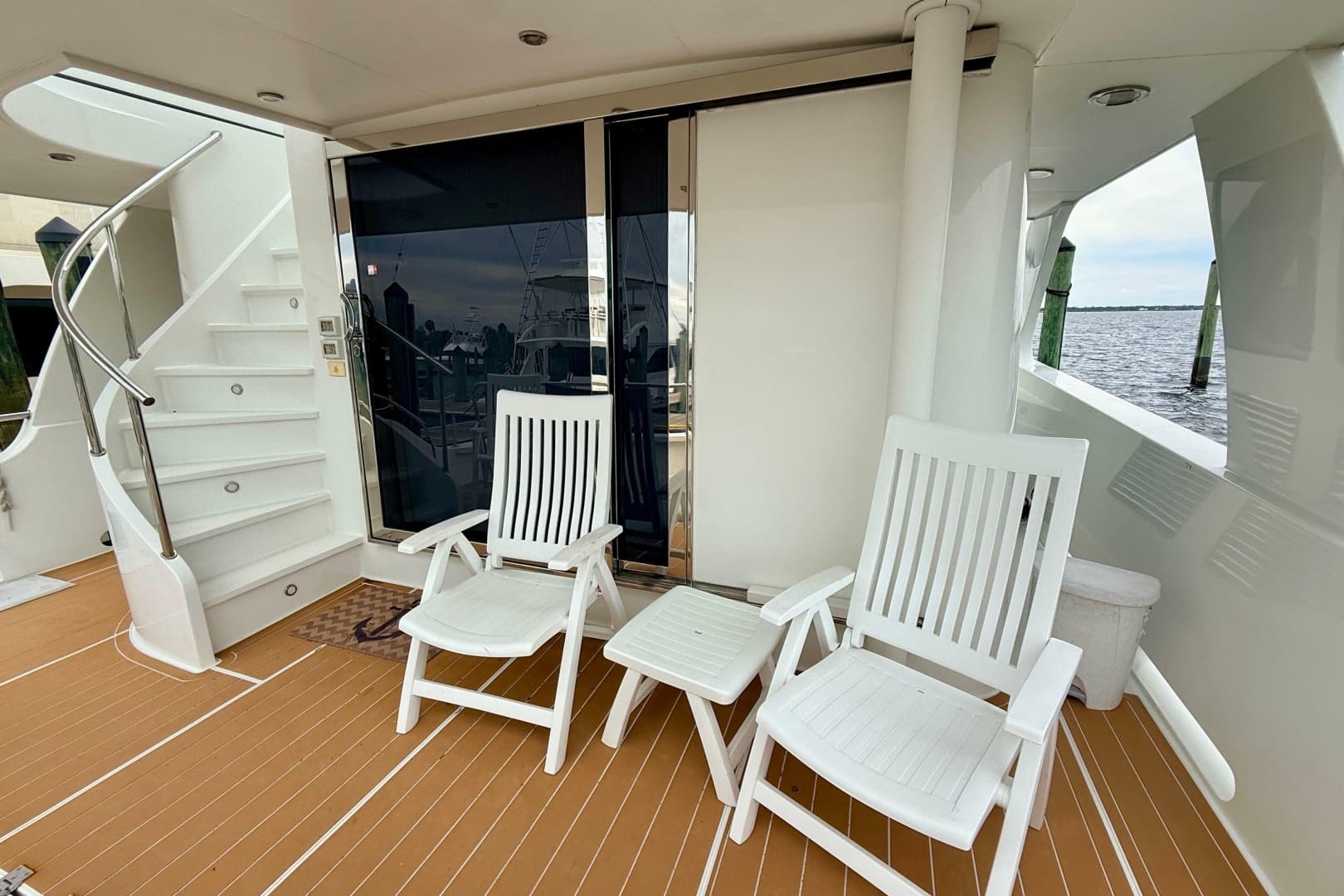 2002 Cheoy Lee 72 Raised Pilot House Motor Yacht