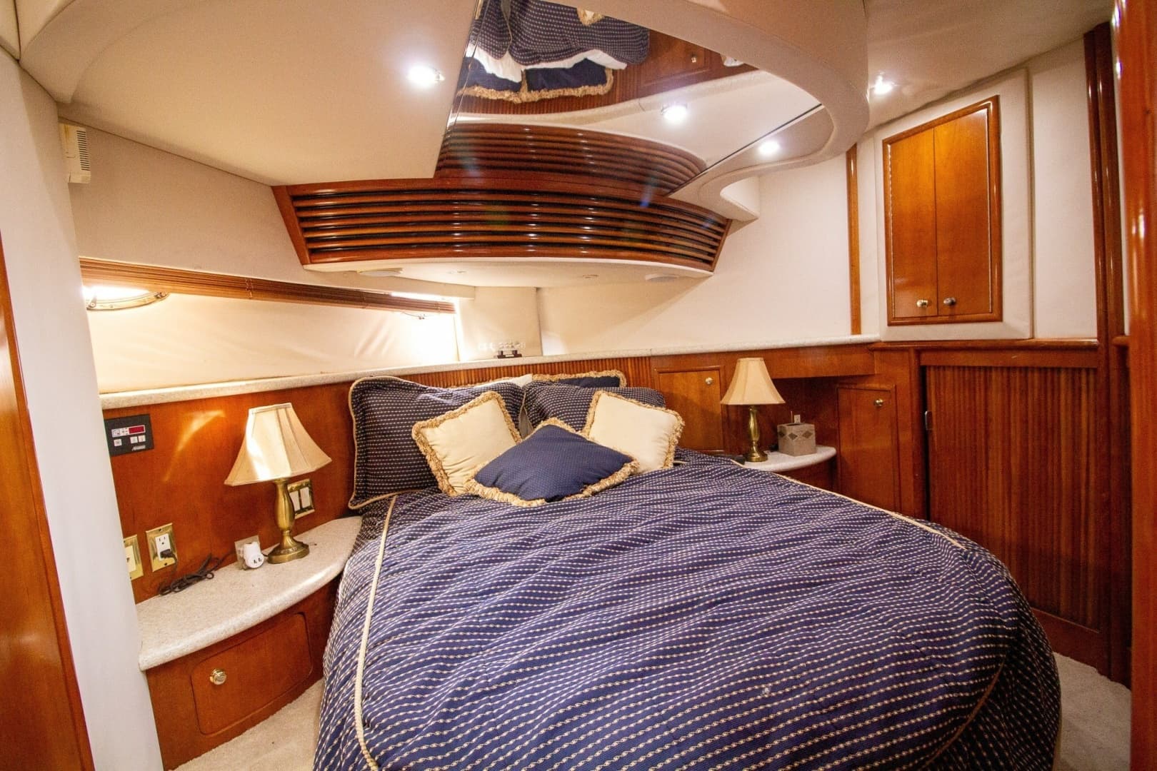 2000 Carver 450 Voyager Pilothouse