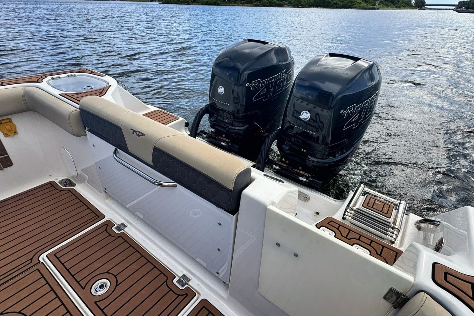 2019 Tidewater 320 CC Adventure