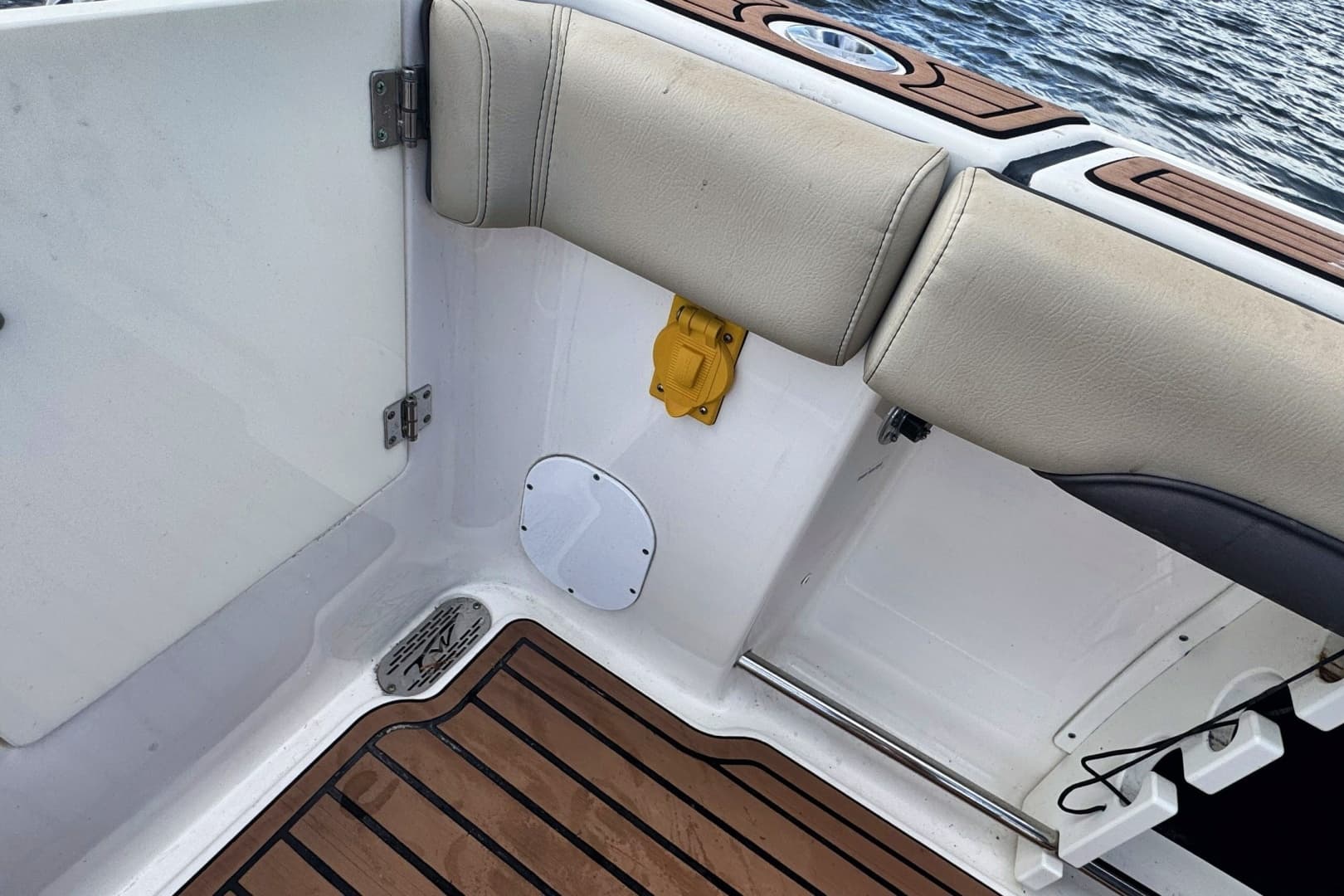 2019 Tidewater 320 CC Adventure