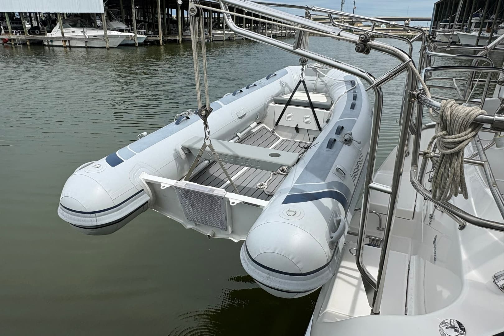 2007 Hunter 41 Deck Salon