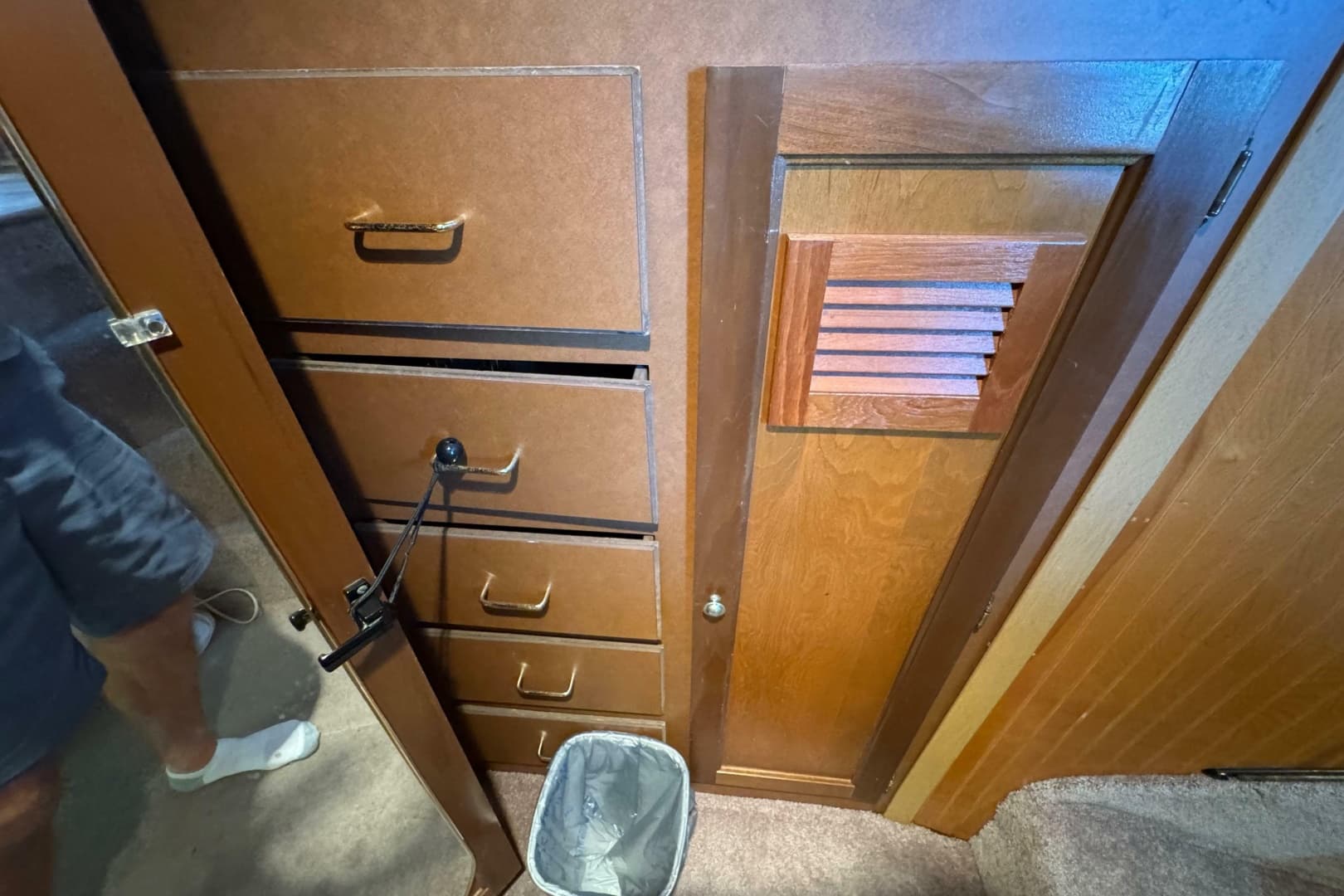 1993 Gibson 44 CABIN YACHT