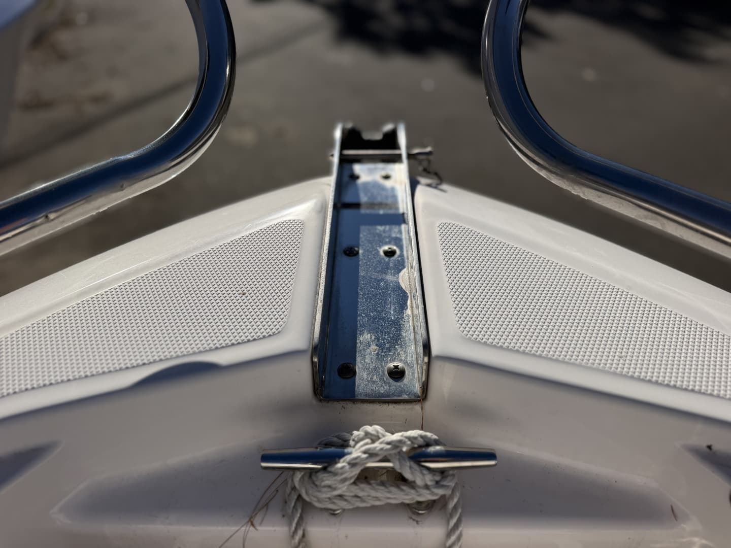 2014 Everglades 230 Center Console