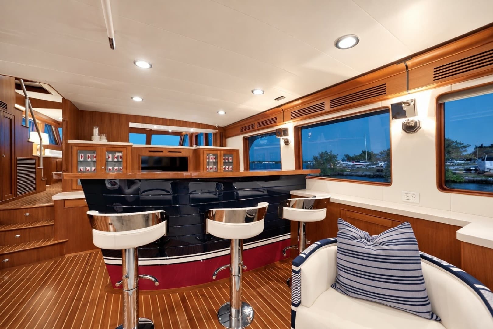2017 Marlow Explorer 80E-CB