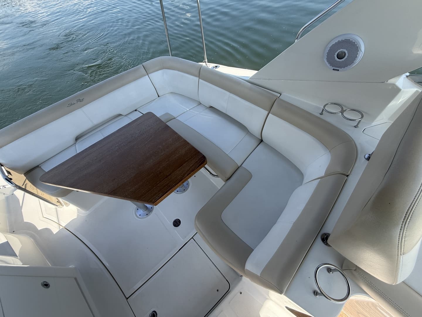 2013 Sea Ray Sundancer 350