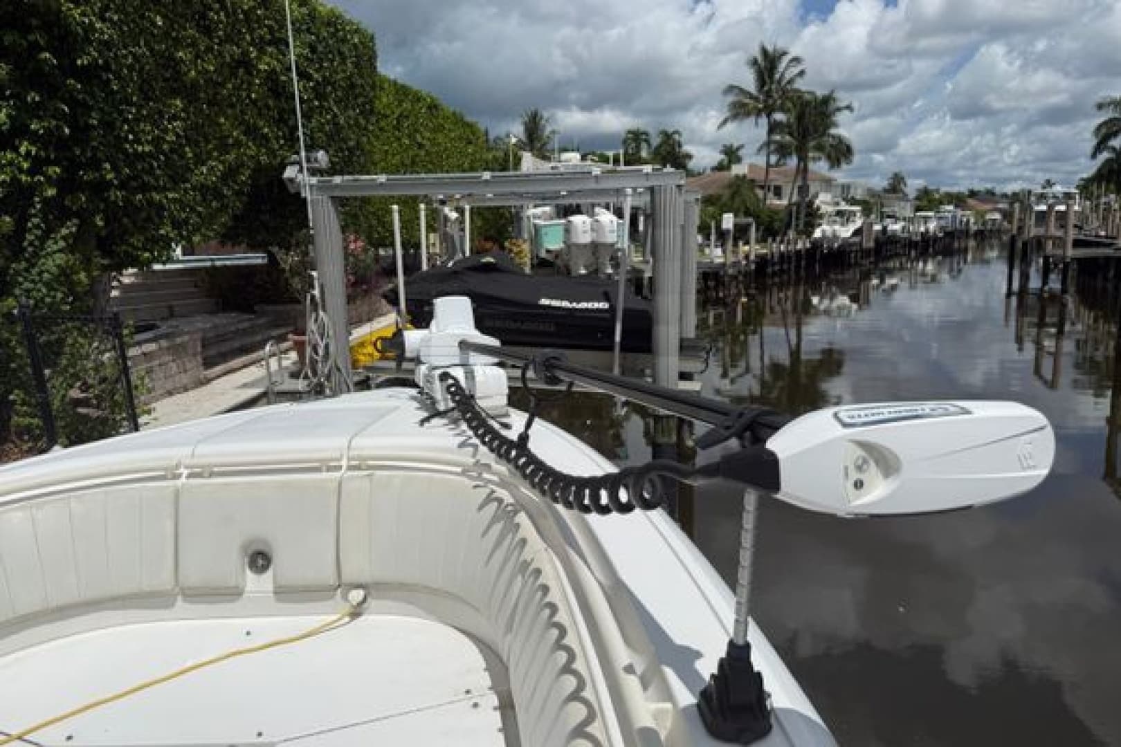2014 Intrepid 327