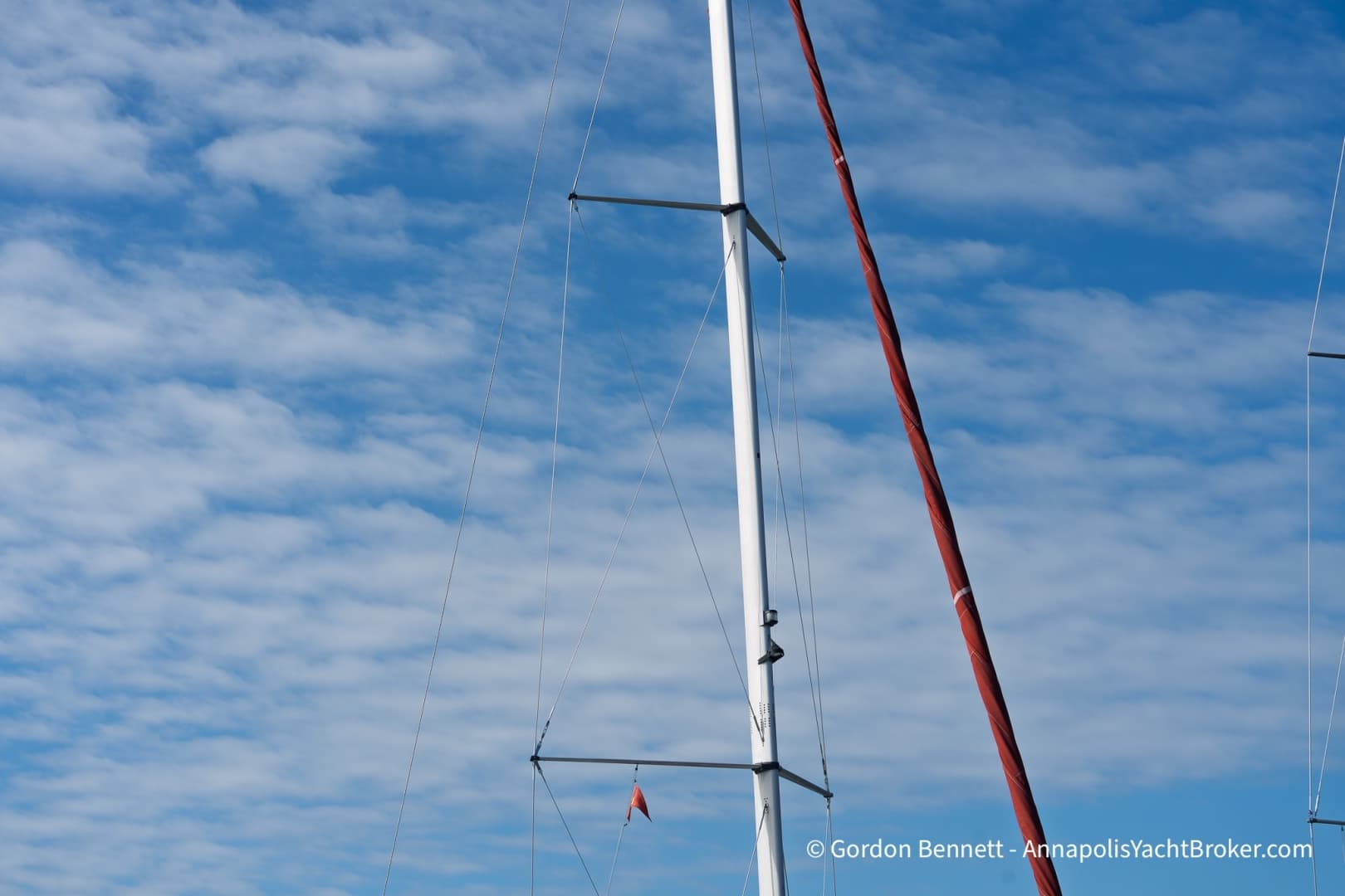 2005 Hunter 38