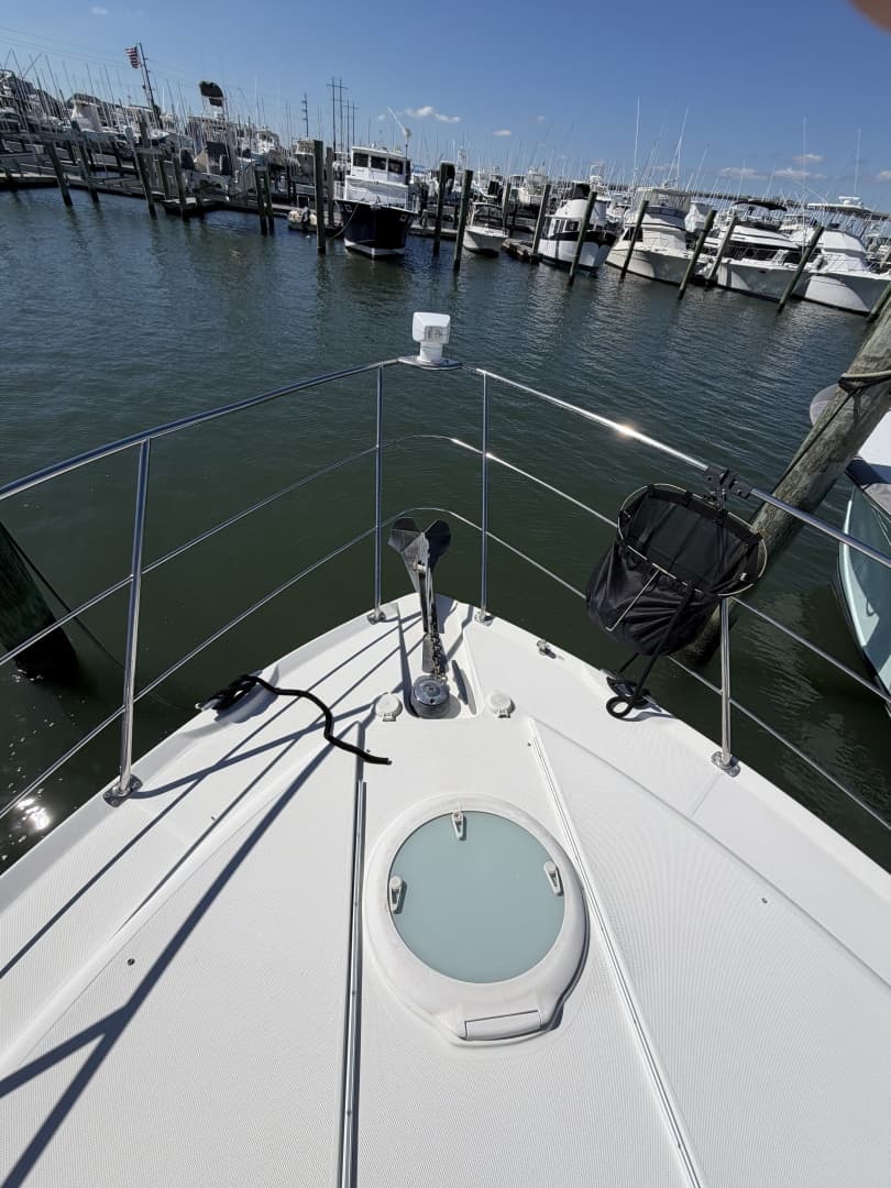 2005 Carver 38 Super Sport