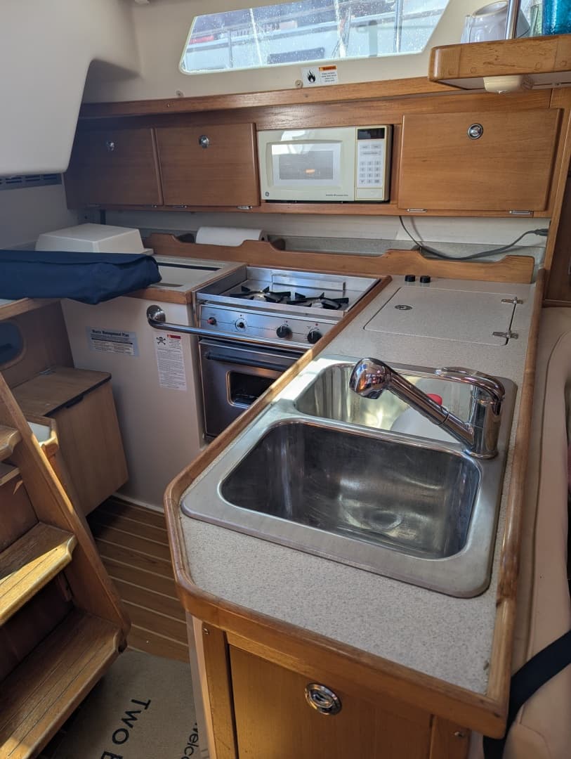2005 Catalina 36 MkII