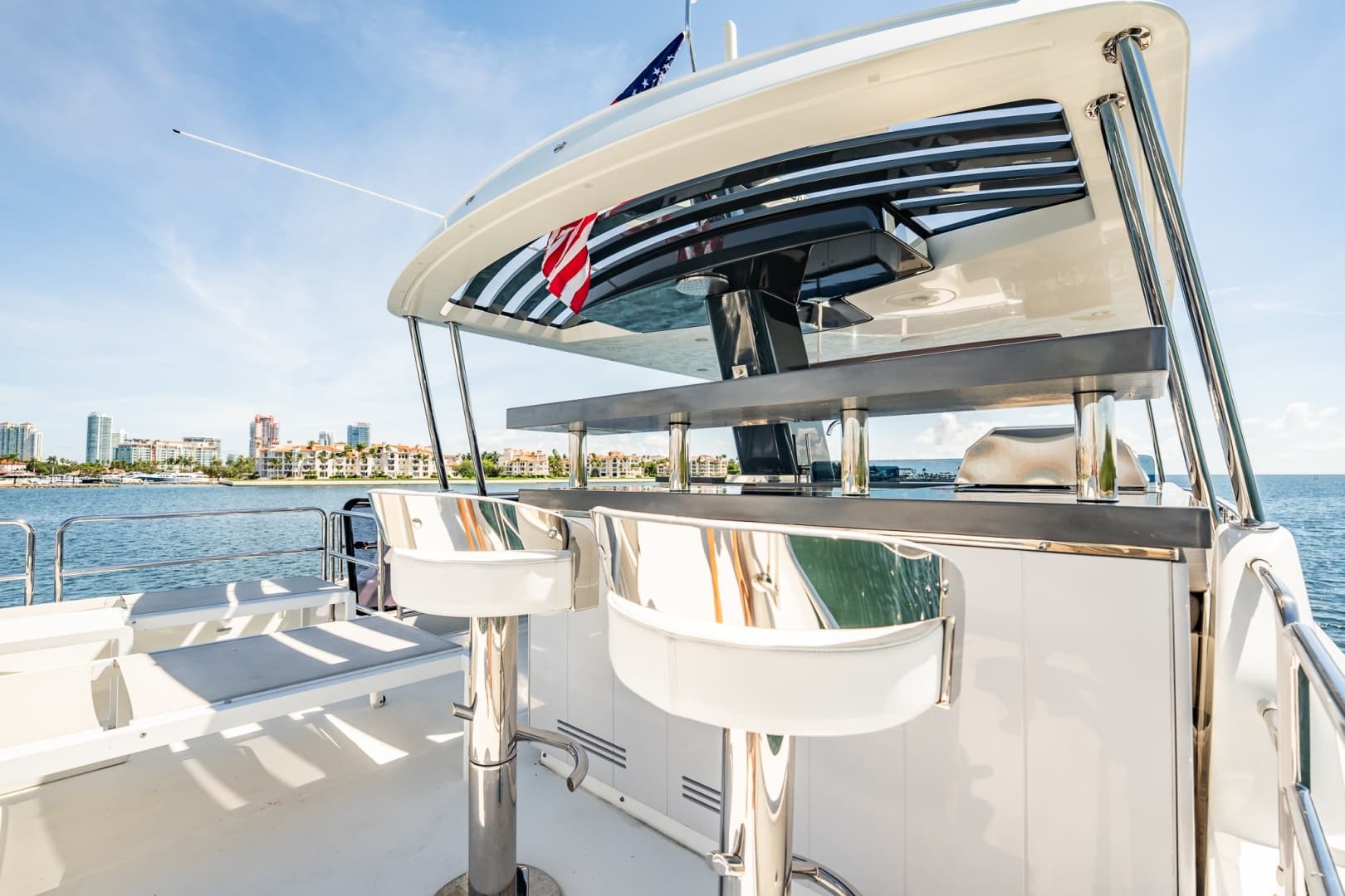 2023 Sirena 68