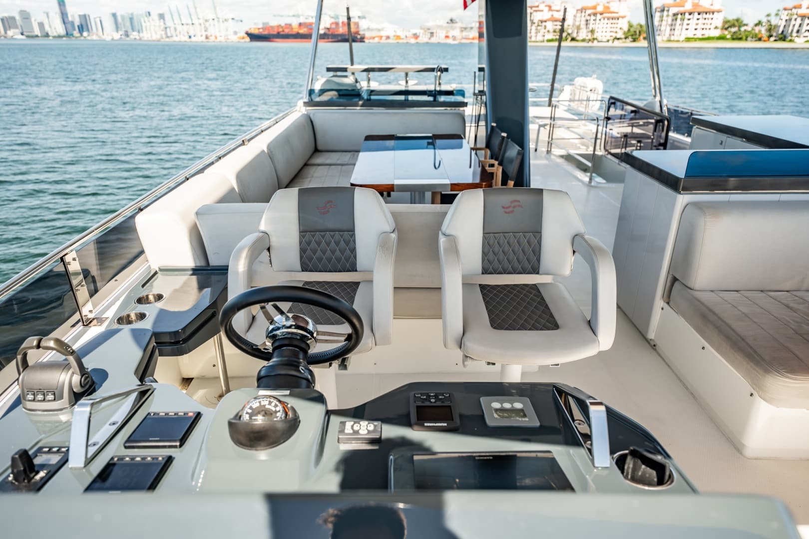 2023 Sirena 68