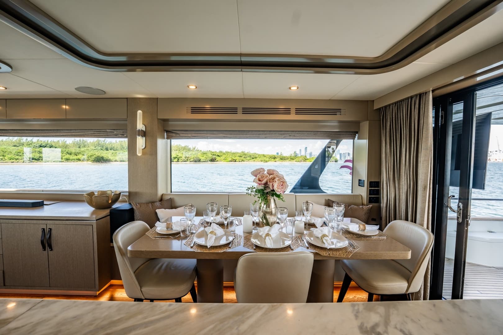 2023 Sirena 68