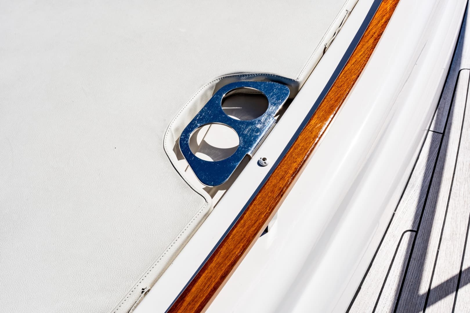 2018 Chris-Craft 44 Commander