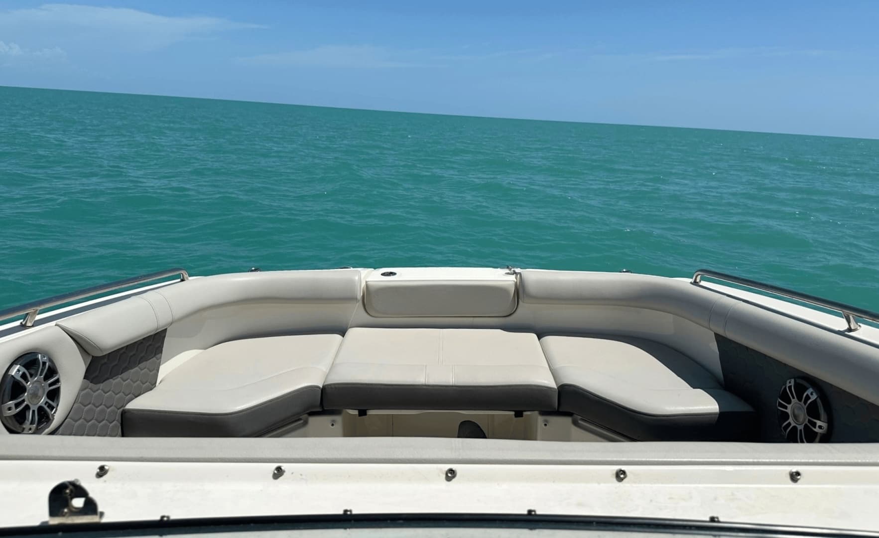 2021 Sea Ray 250SDX