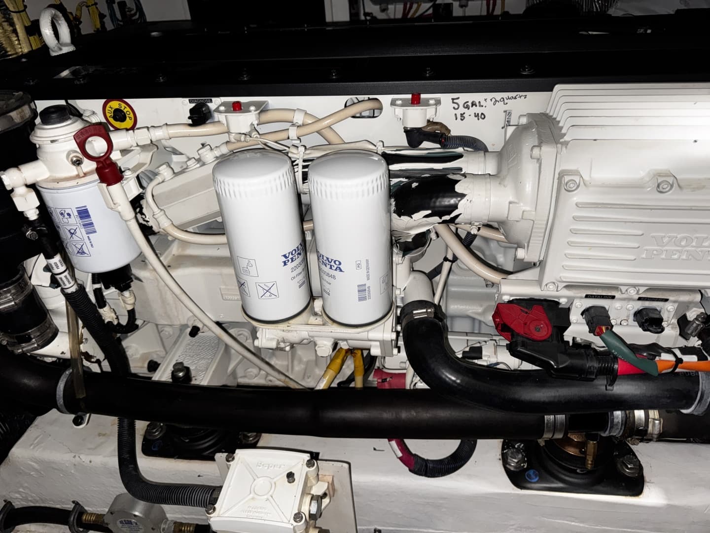 2013 Cruisers Yachts 45 Cantius
