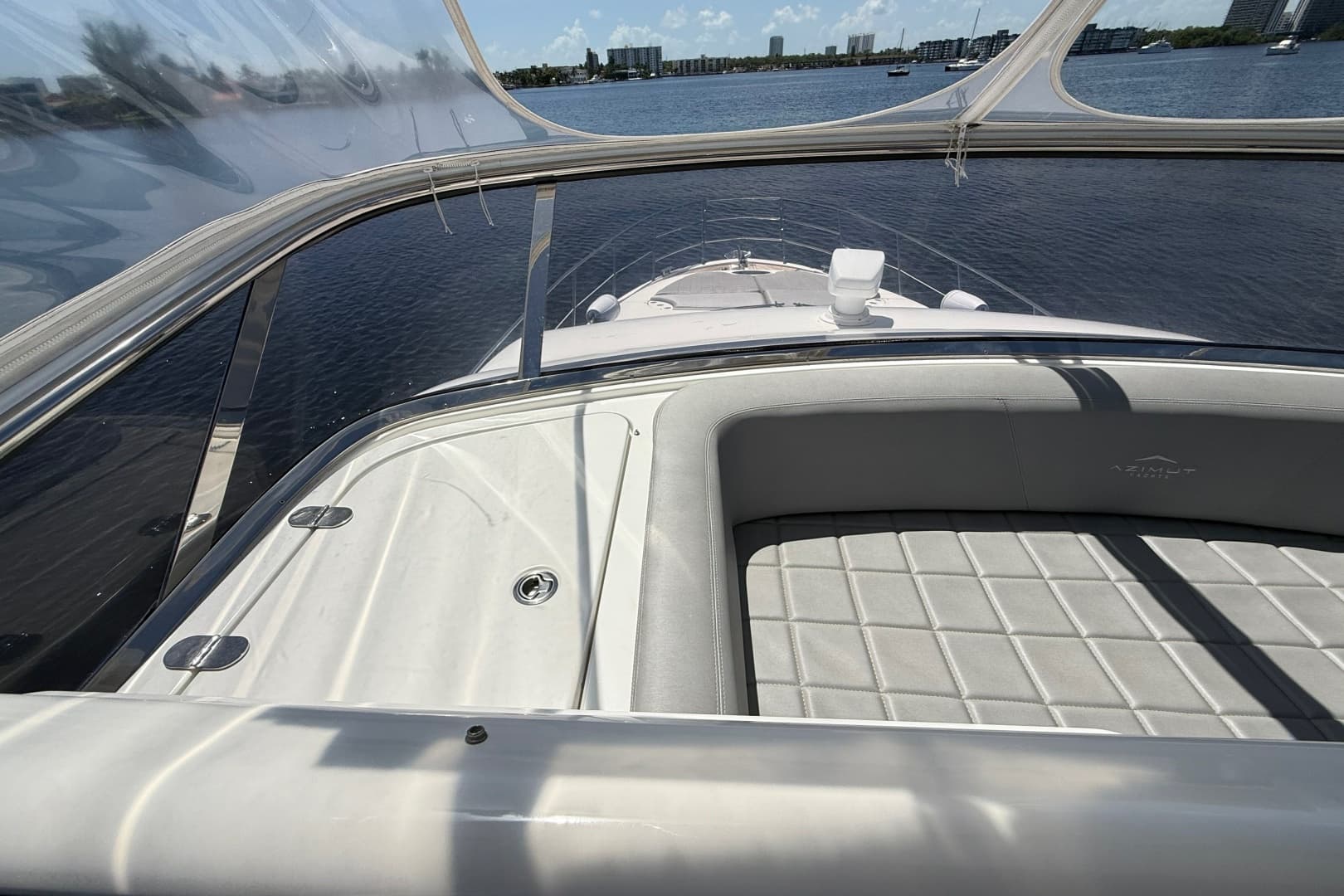 2015 Azimut 54
